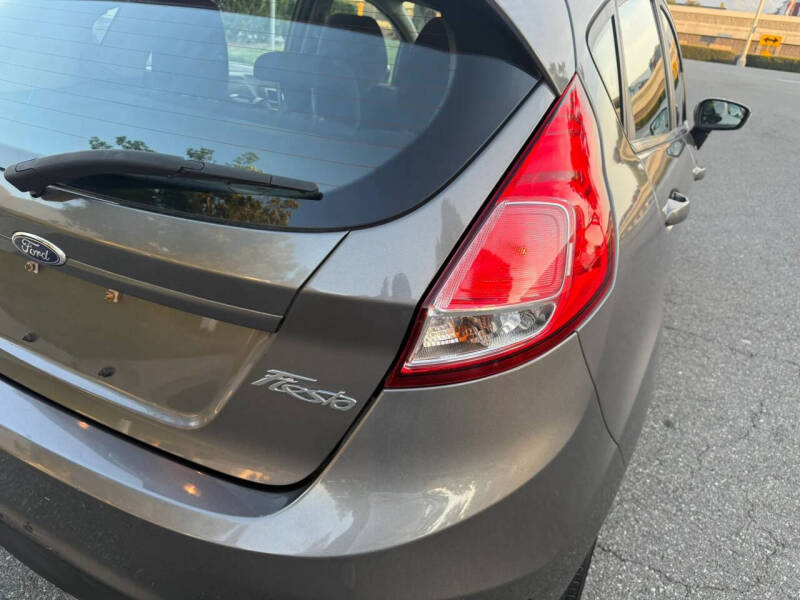 2014 Ford Fiesta SE
