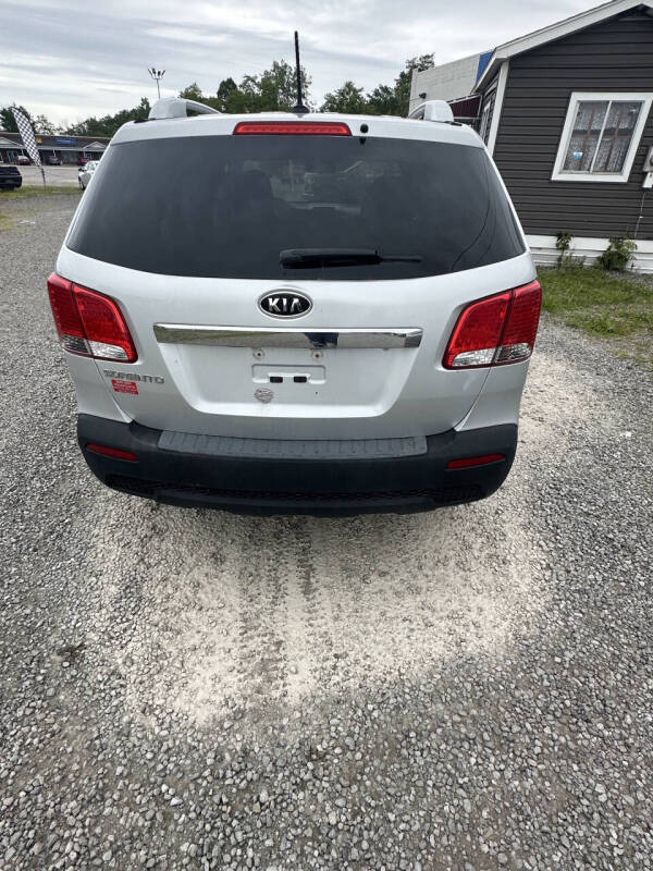 2013 Kia Sorento LX