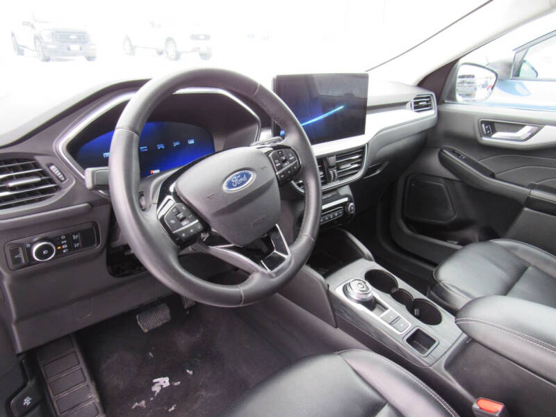 2023 Ford Escape Platinum