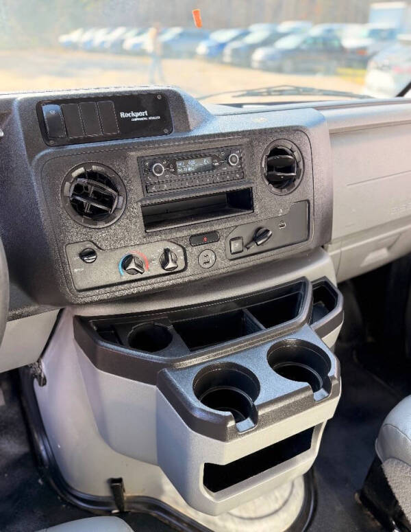 2021 Ford E-Series E-350 SD