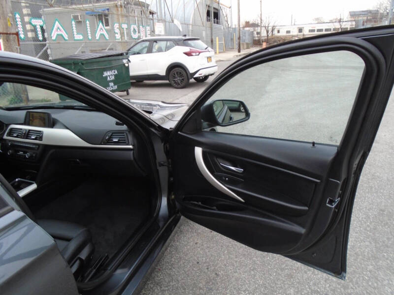 2014 BMW 3 Series 320i xDrive