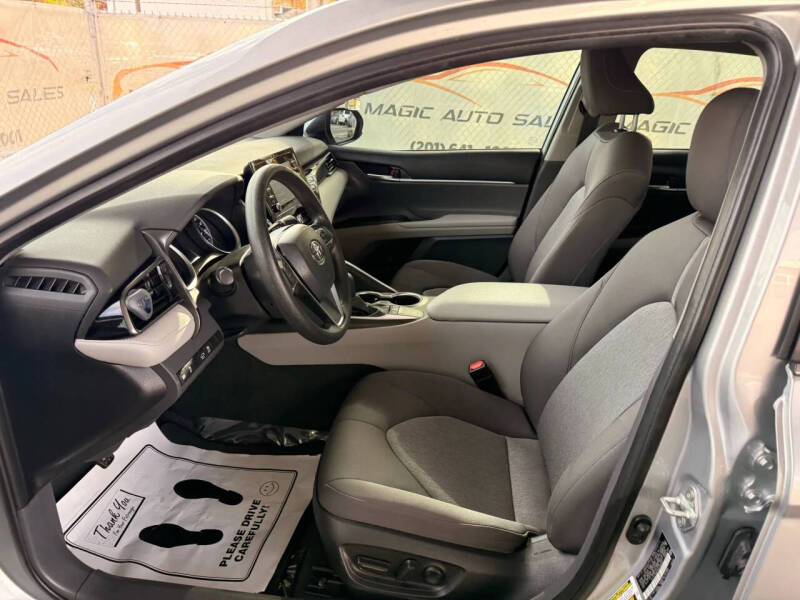 2023 Toyota Camry LE