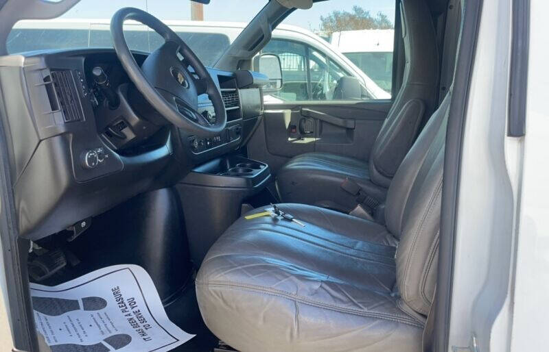 2019 Chevrolet Express 2500