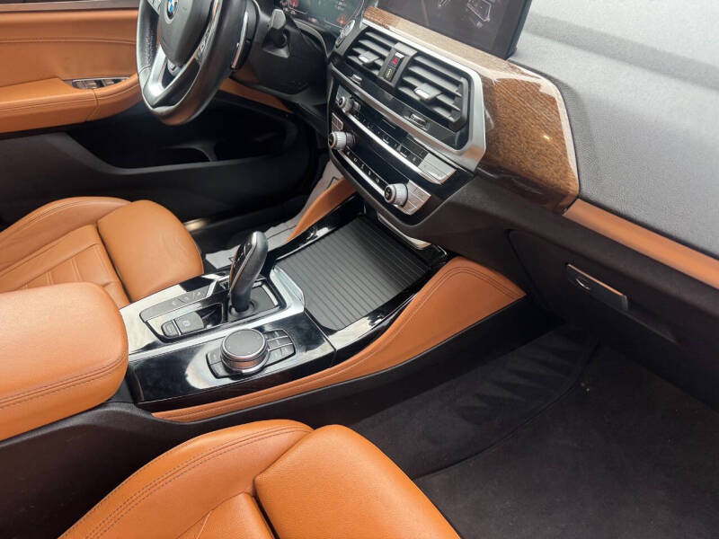 2021 BMW X4 xDrive30i