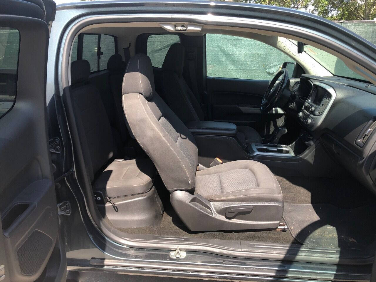2017 Chevrolet Colorado  - $14,500