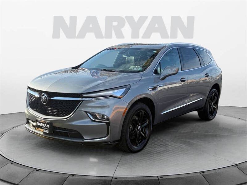 2023 Buick Enclave Essence