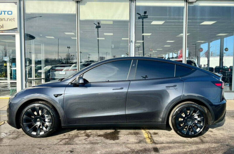 2024 Tesla Model Y Long Range