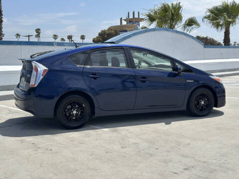 2014 Toyota Prius Three