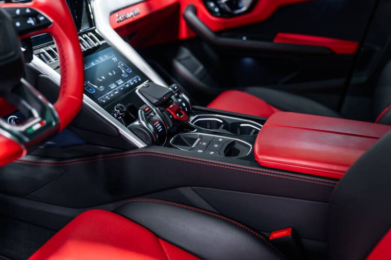 2021 Lamborghini Urus