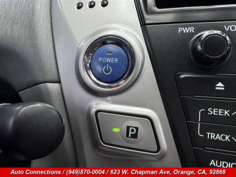 2012 Toyota Prius v Five