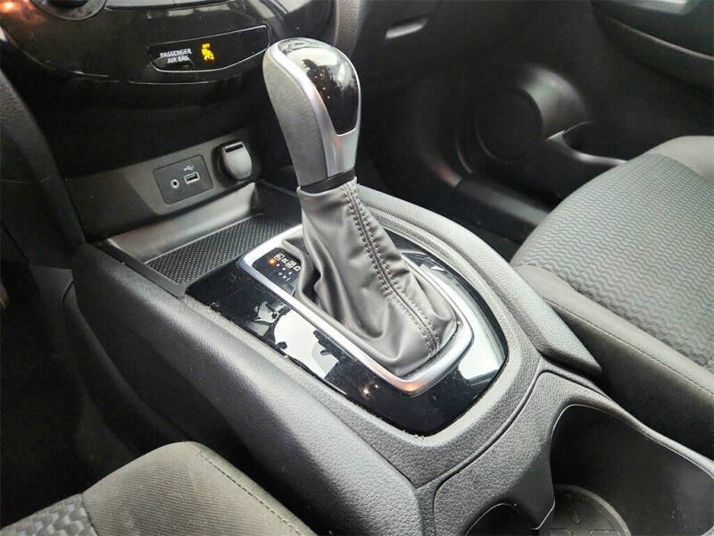 2020 Nissan Rogue Sport S