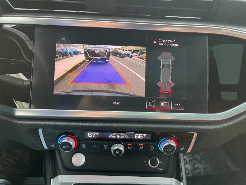 2020 Audi Q3 quattro Premium 45 TFSI