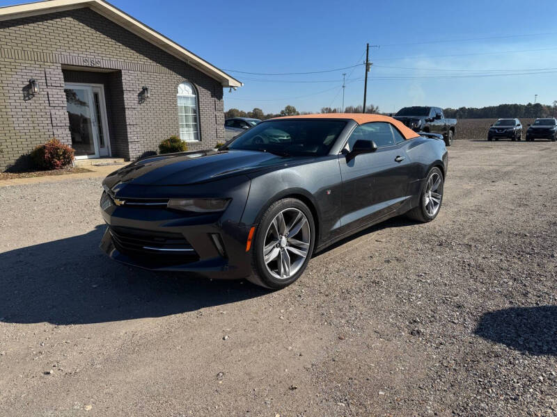 2018 Chevrolet Camaro 1LT photo 2