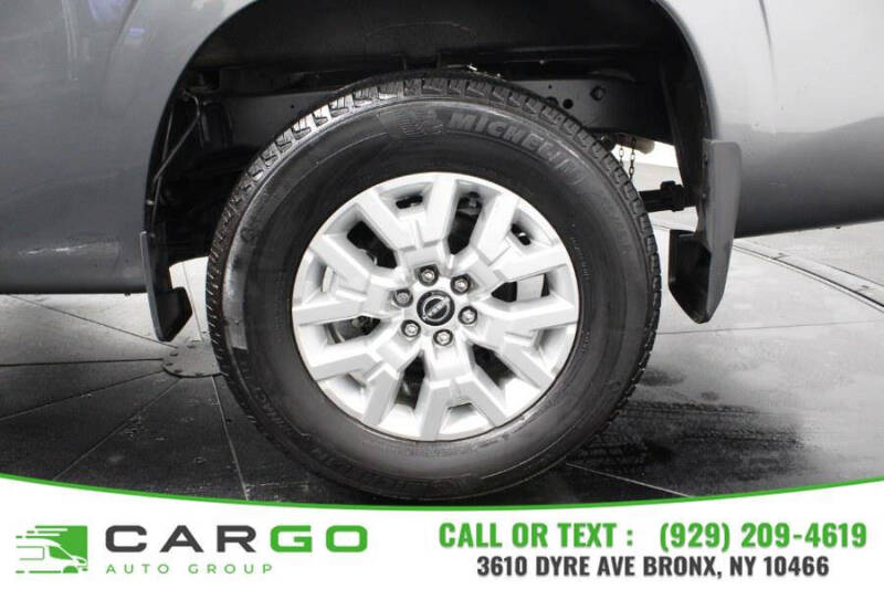 2022 Nissan Frontier SV