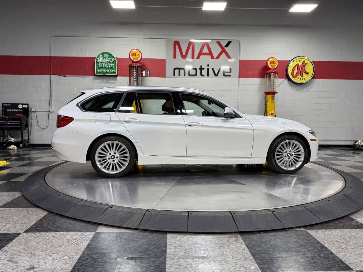 2014 BMW 3 Series 8