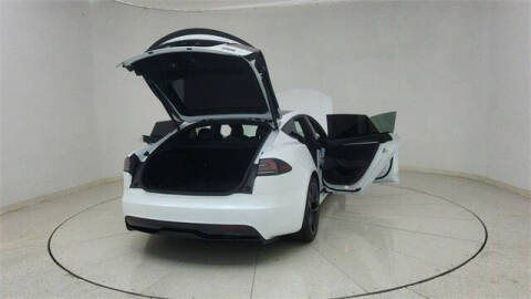 2023 Tesla Model S Plaid