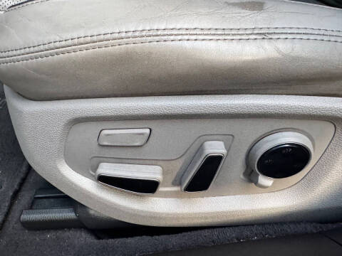 2015 Hyundai Genesis 5.0L