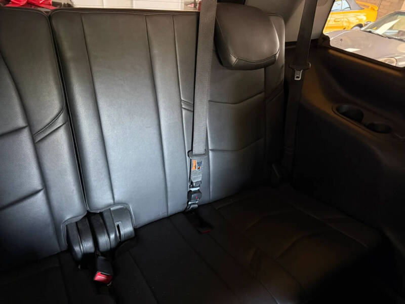 2018 Cadillac Escalade Luxury