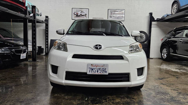 2009 Scion xD Base photo 14