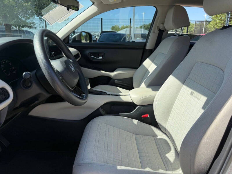 2024 Honda HR-V LX