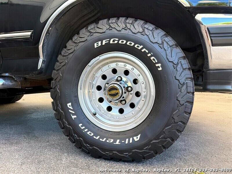 1992 Ford Bronco XLT