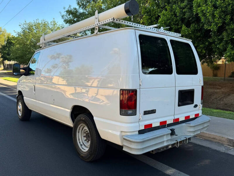 2010 Ford E-Series E-250