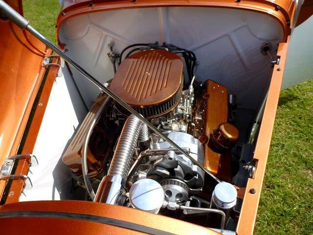 1932 Ford Model 18