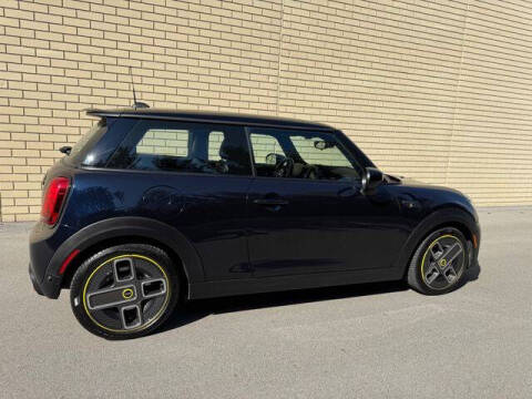 2022 MINI Hardtop 2 Door Cooper SE