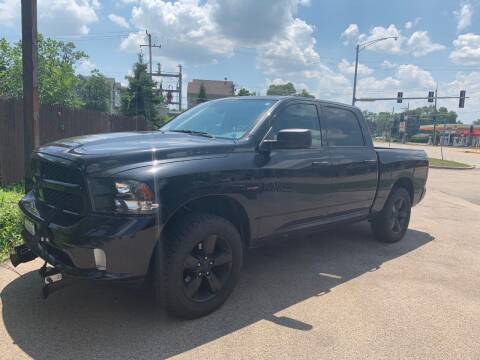 2017 RAM Ram Pickup 1500 for sale at GLOBAL AUTOMOTIVE in Grayslake IL