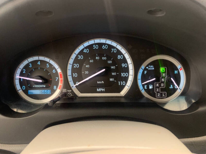 2008 Toyota Sienna LE 7-Passenger