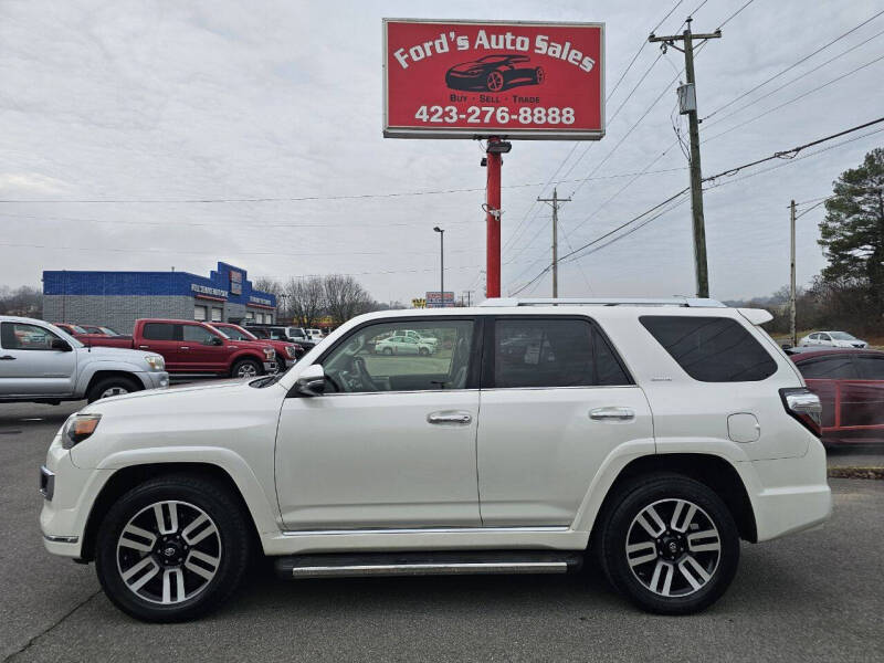 2016 Toyota 4Runner Limited's photo