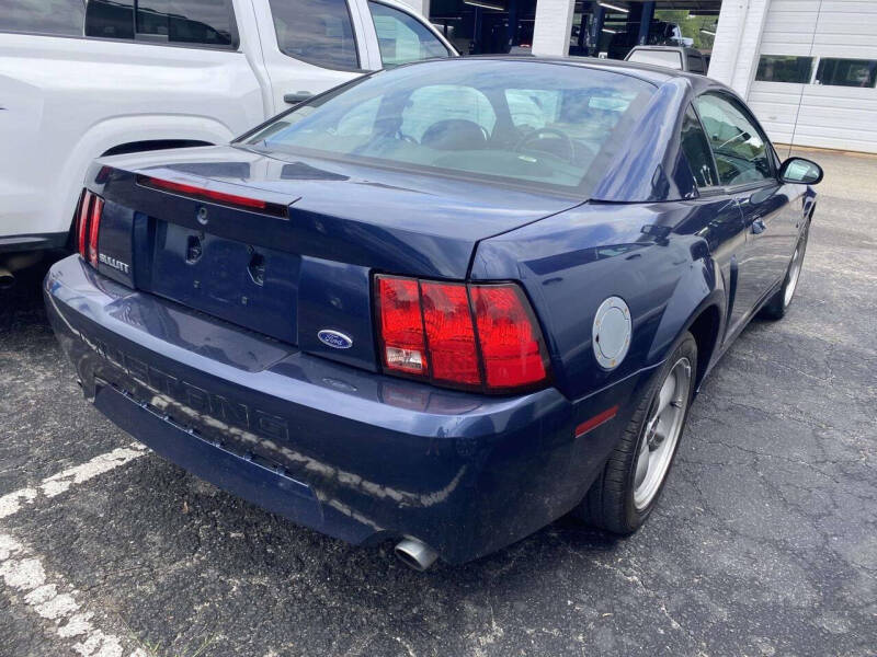 2001 Ford Mustang GT