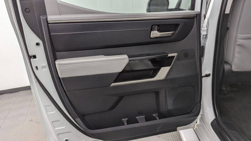 2023 Toyota Tundra Limited HV