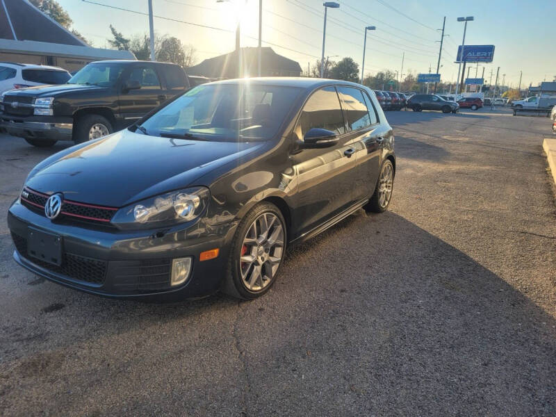 2013 Volkswagen GTI Driver's Edition photo 3