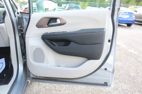 2018 Chrysler Pacifica Touring L Plus