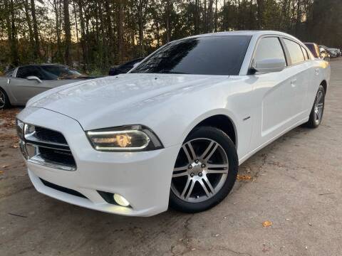 2013 Dodge Charger for sale at Gwinnett Luxury Motors in Buford GA