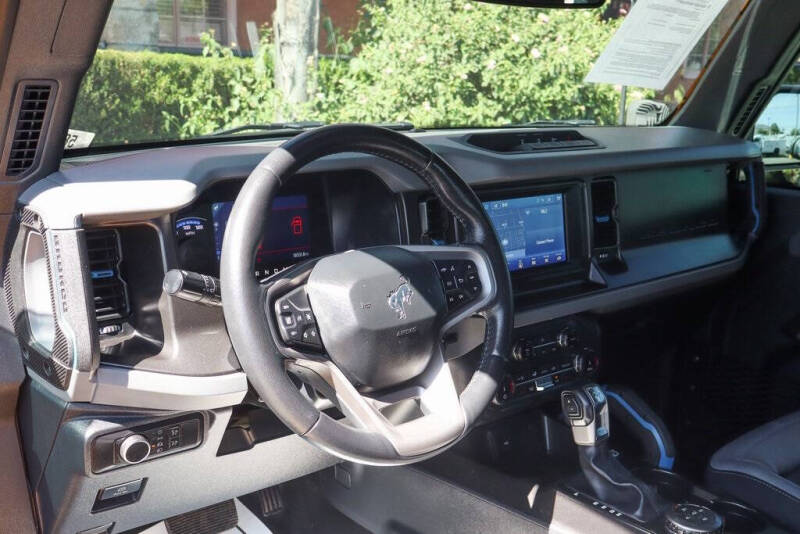 2022 Ford Bronco Black Diamond Advanced