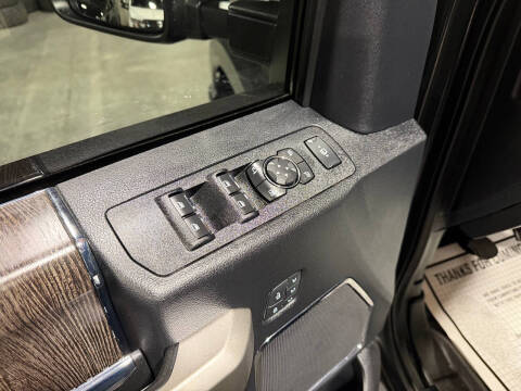 2021 Ford F-350 Super Duty Lariat