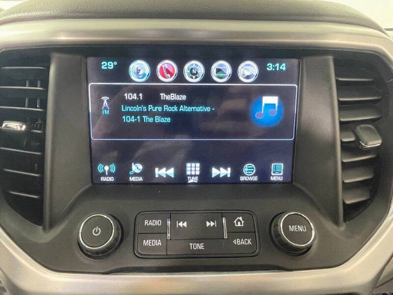 2017 GMC Acadia SLT-1