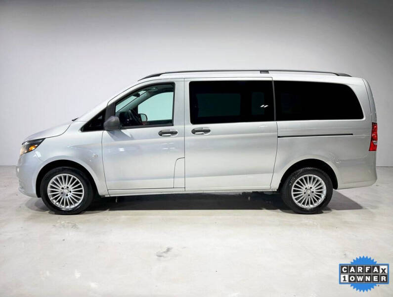 2017 Mercedes-Benz Metris Passenger