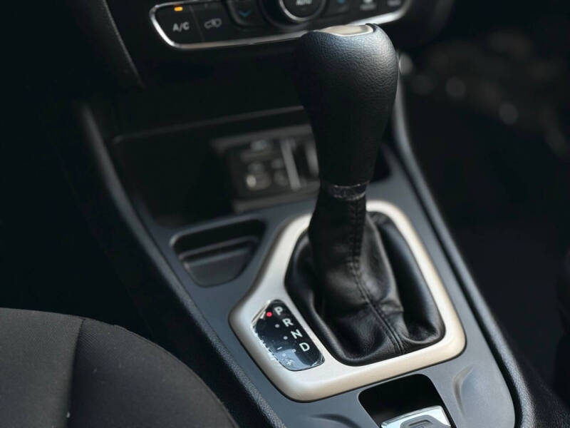 2017 Jeep Cherokee 75th Anniversary