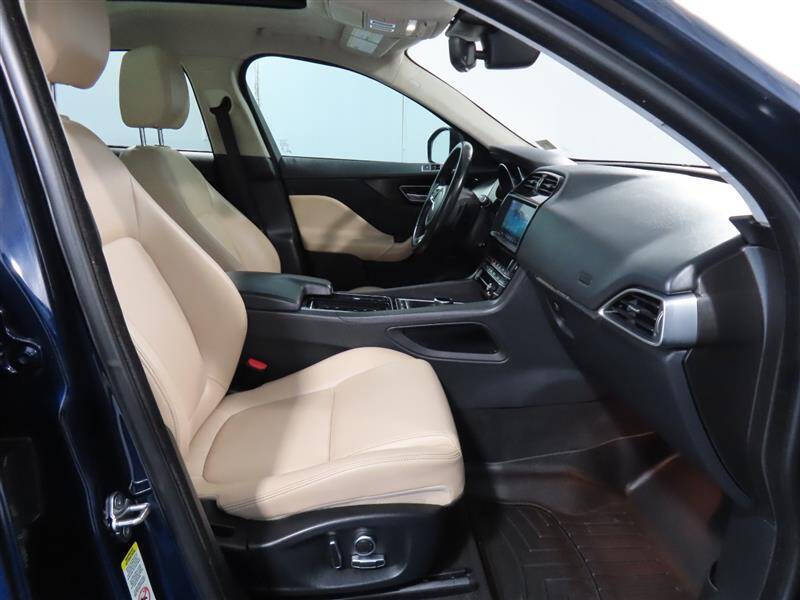 2020 Jaguar F-PACE 25t Premium