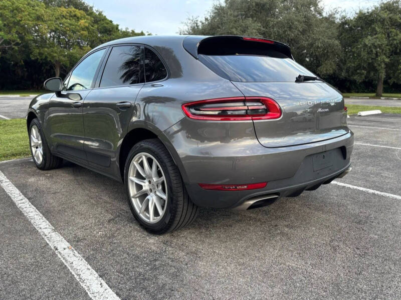 2018 Porsche Macan