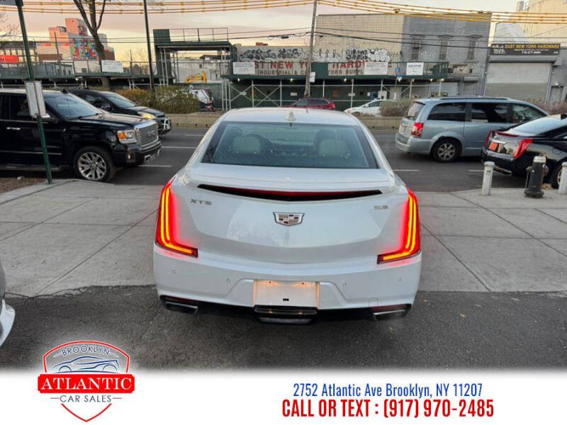 2018 Cadillac XTS Luxury