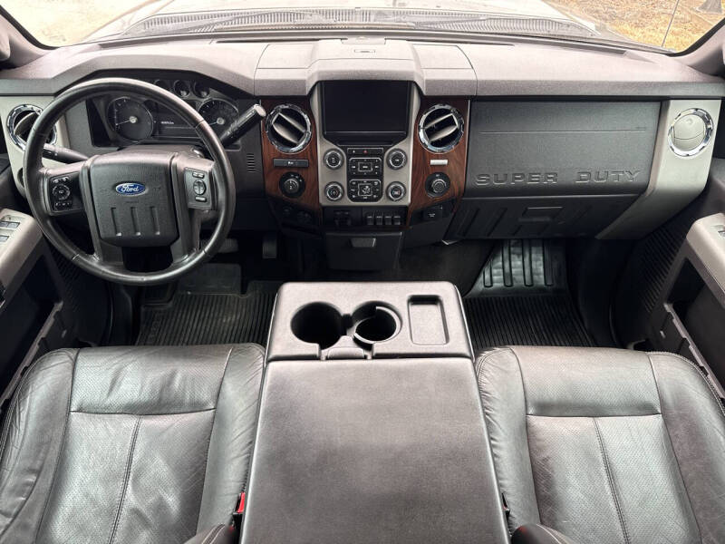 2015 Ford F-350 Super Duty Lariat