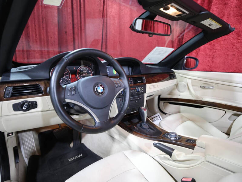 2012 BMW 3 Series 328i