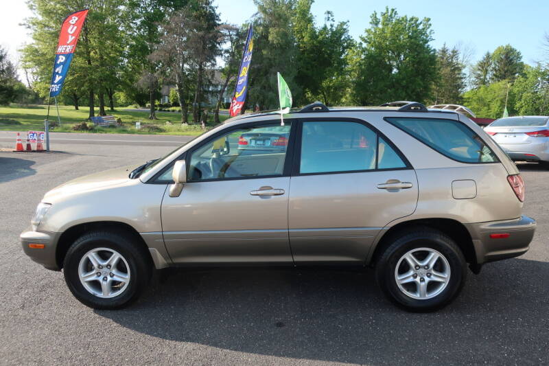 1999 Lexus RX 300 for sale at GEG Automotive in Gilbertsville PA