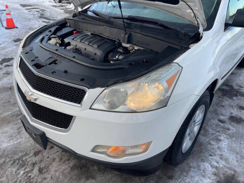 2011 Chevrolet Traverse LS