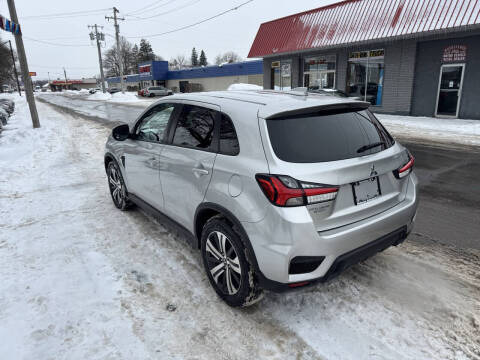 2020 Mitsubishi Outlander Sport SE