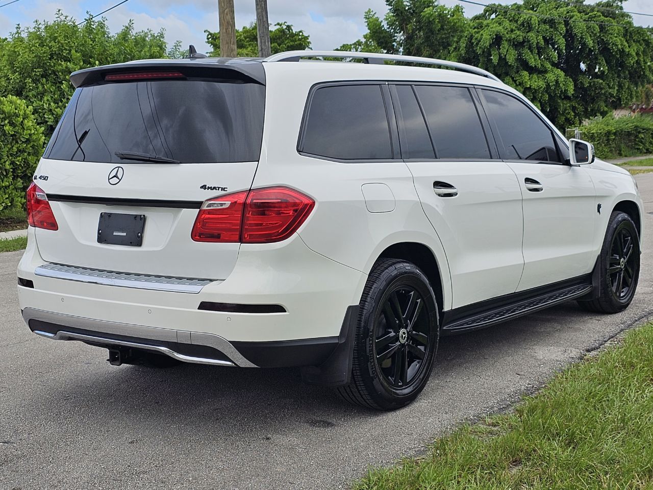 2015 MERCEDES-BENZ GL-Class SUV / Crossover - $13,845